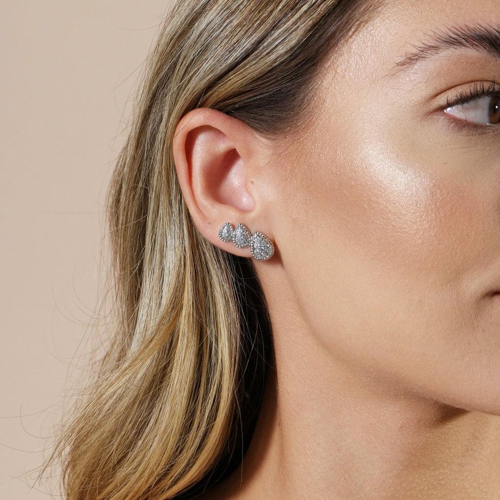 Brinco Ear Cuff Três Gotinhas Bolinhas e Cravadadas - Semijoia - Semijoias Brincos - Purer